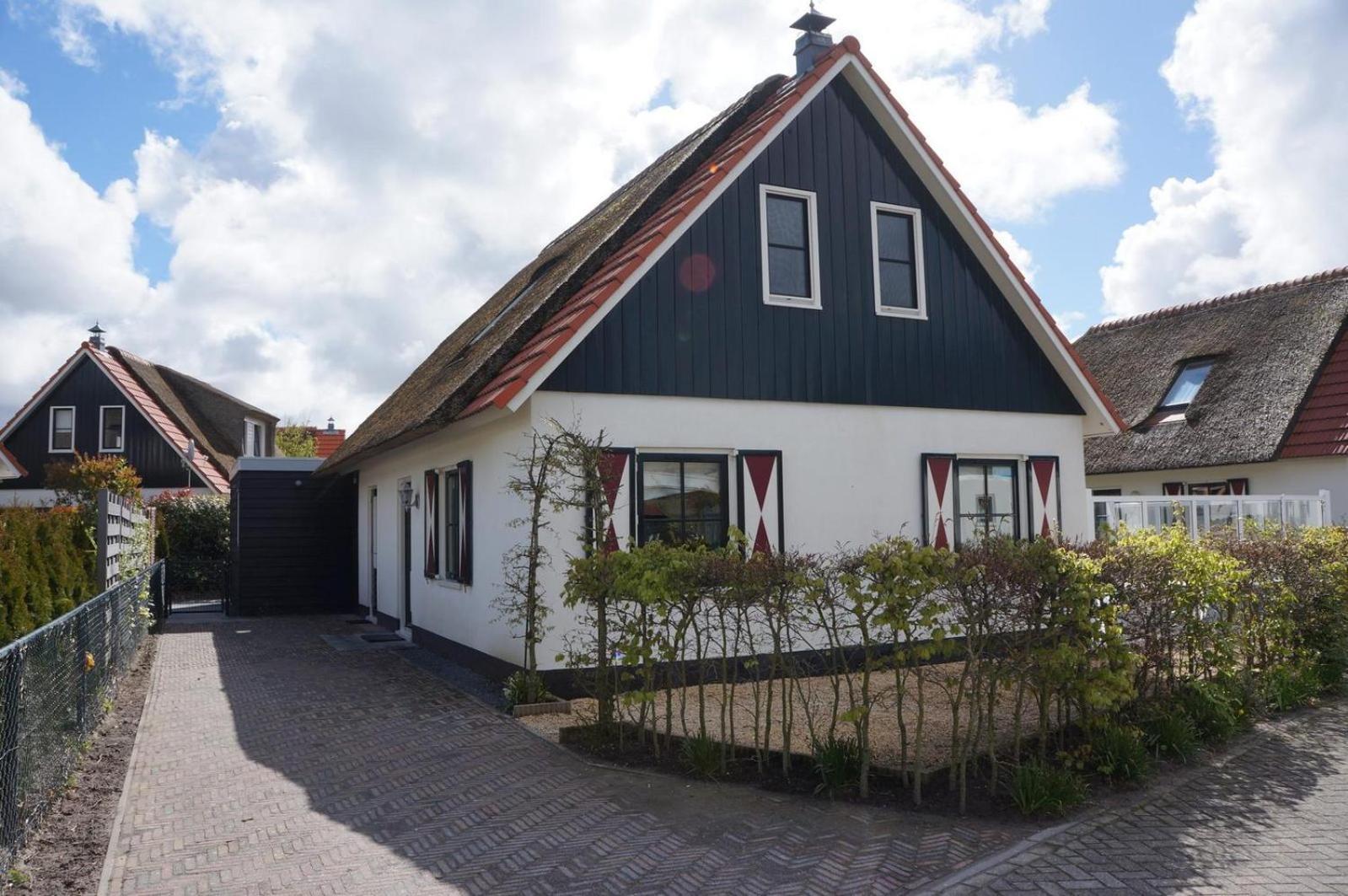קלאנטסהוך Villa Buiten 130 Met Sauna מראה חיצוני תמונה